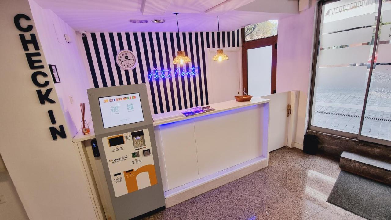 Hotel Norte 자라우츠 외부 사진
