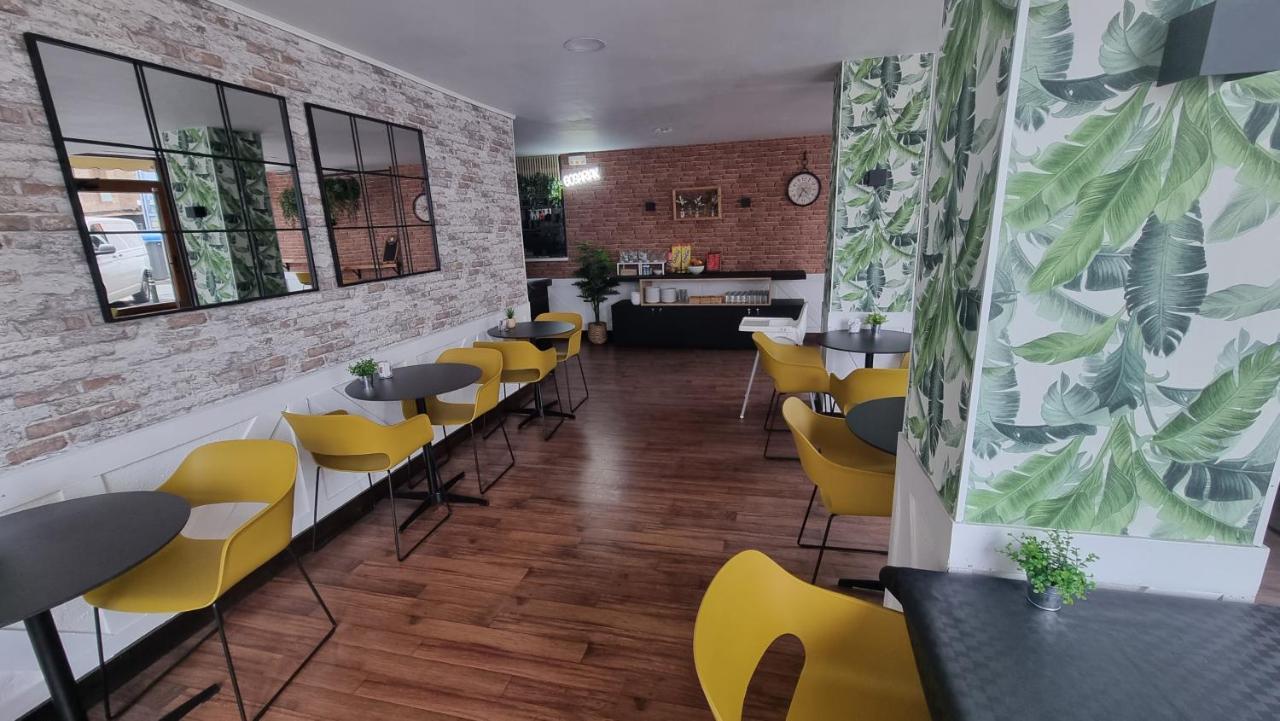 Hotel Norte 자라우츠 외부 사진