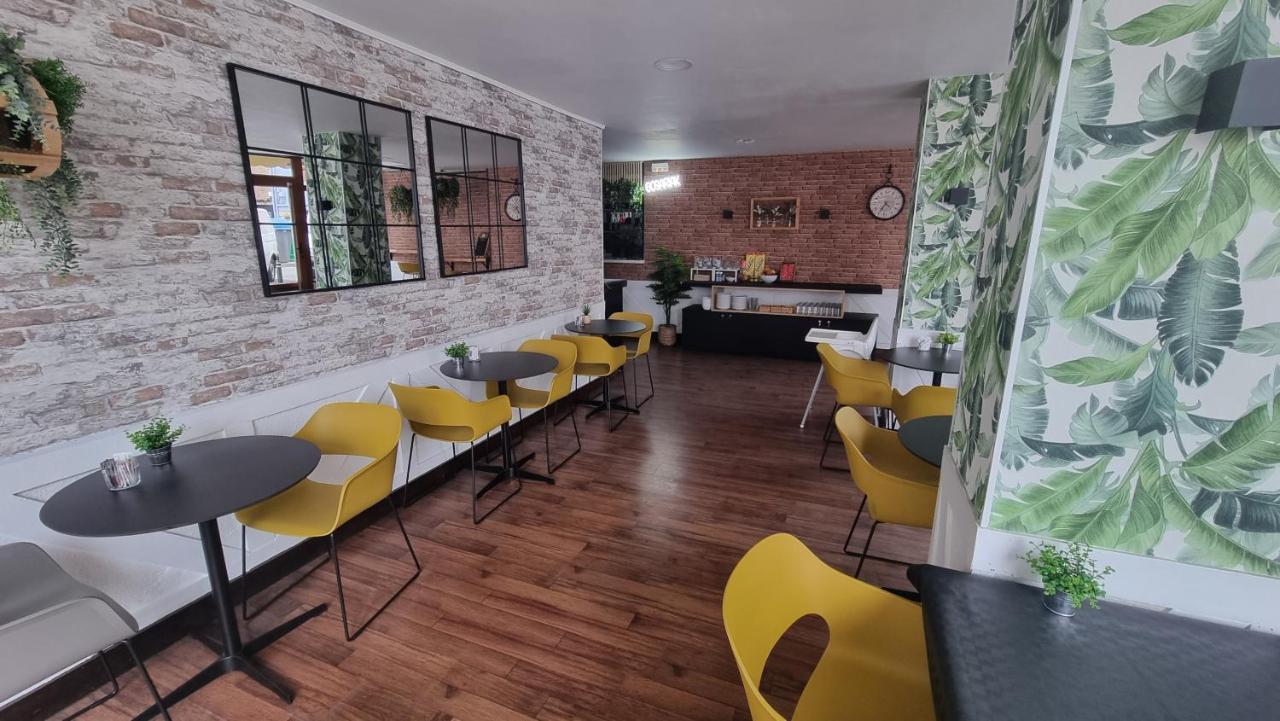 Hotel Norte 자라우츠 외부 사진