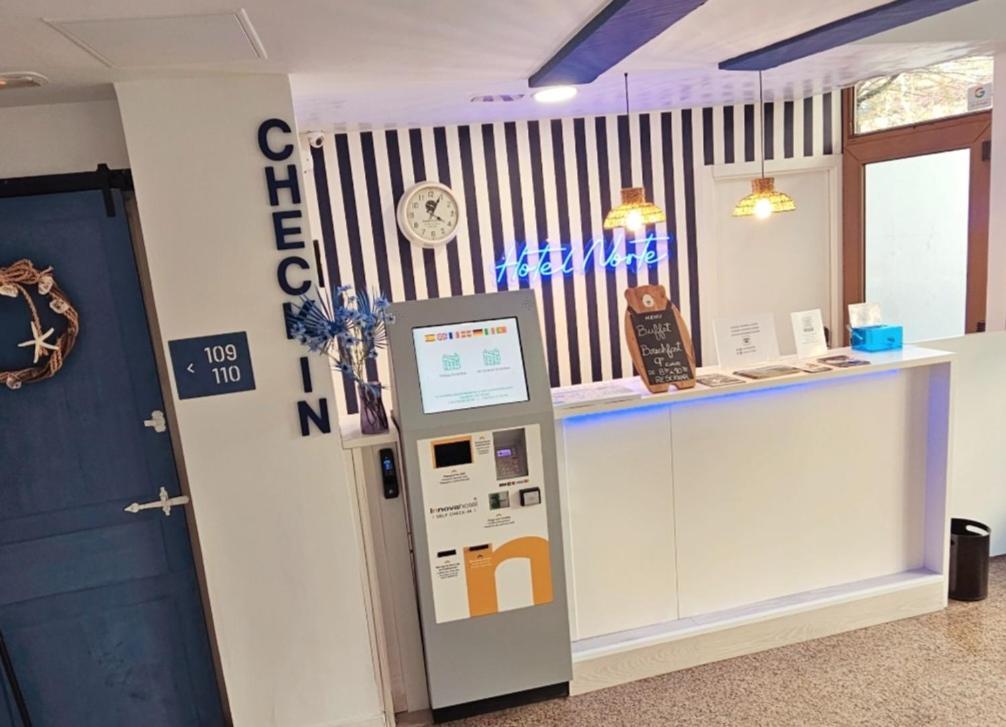 Hotel Norte 자라우츠 외부 사진